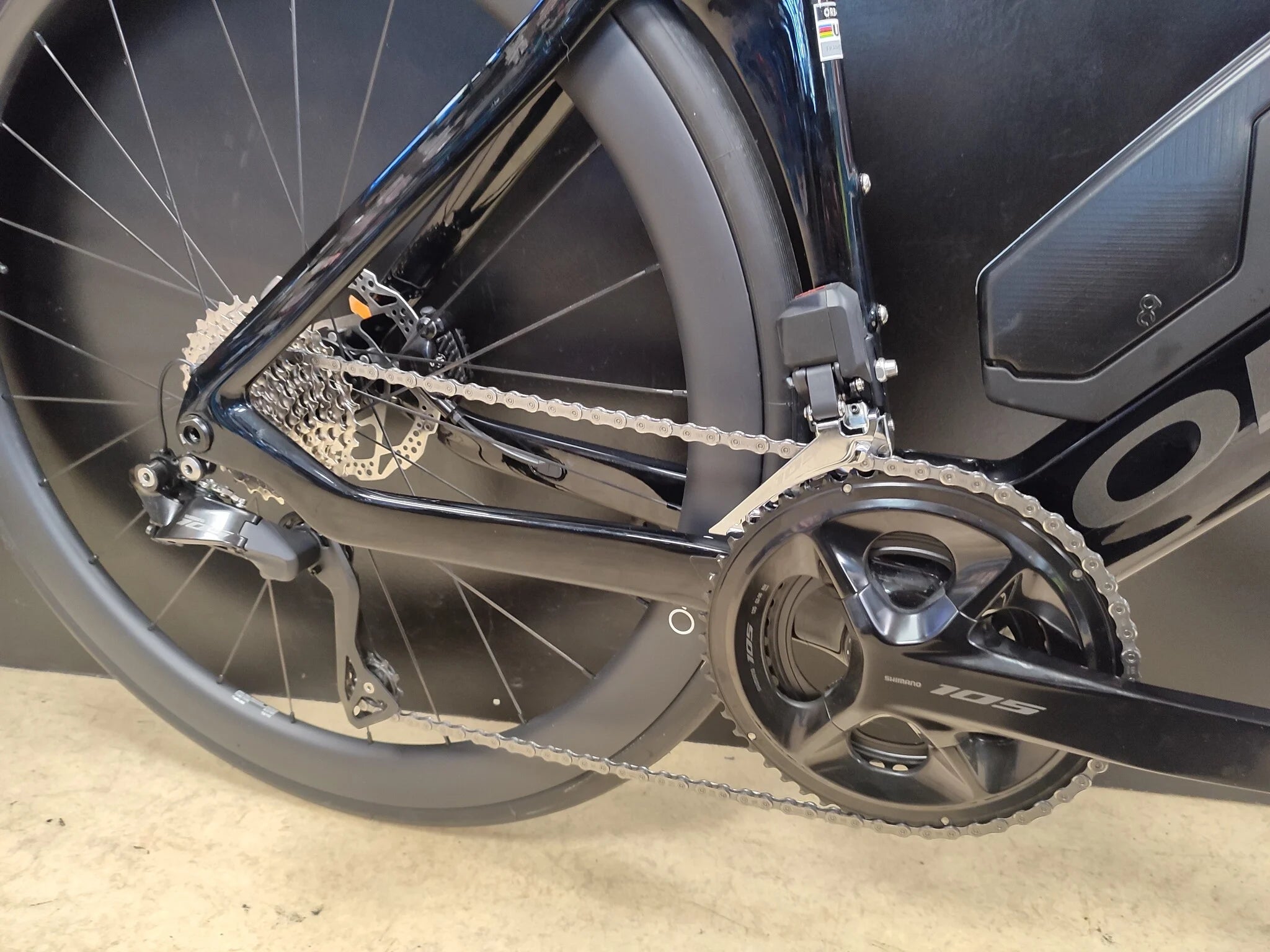 ORCA AERO M35ILTD PWR Red Black 53cm